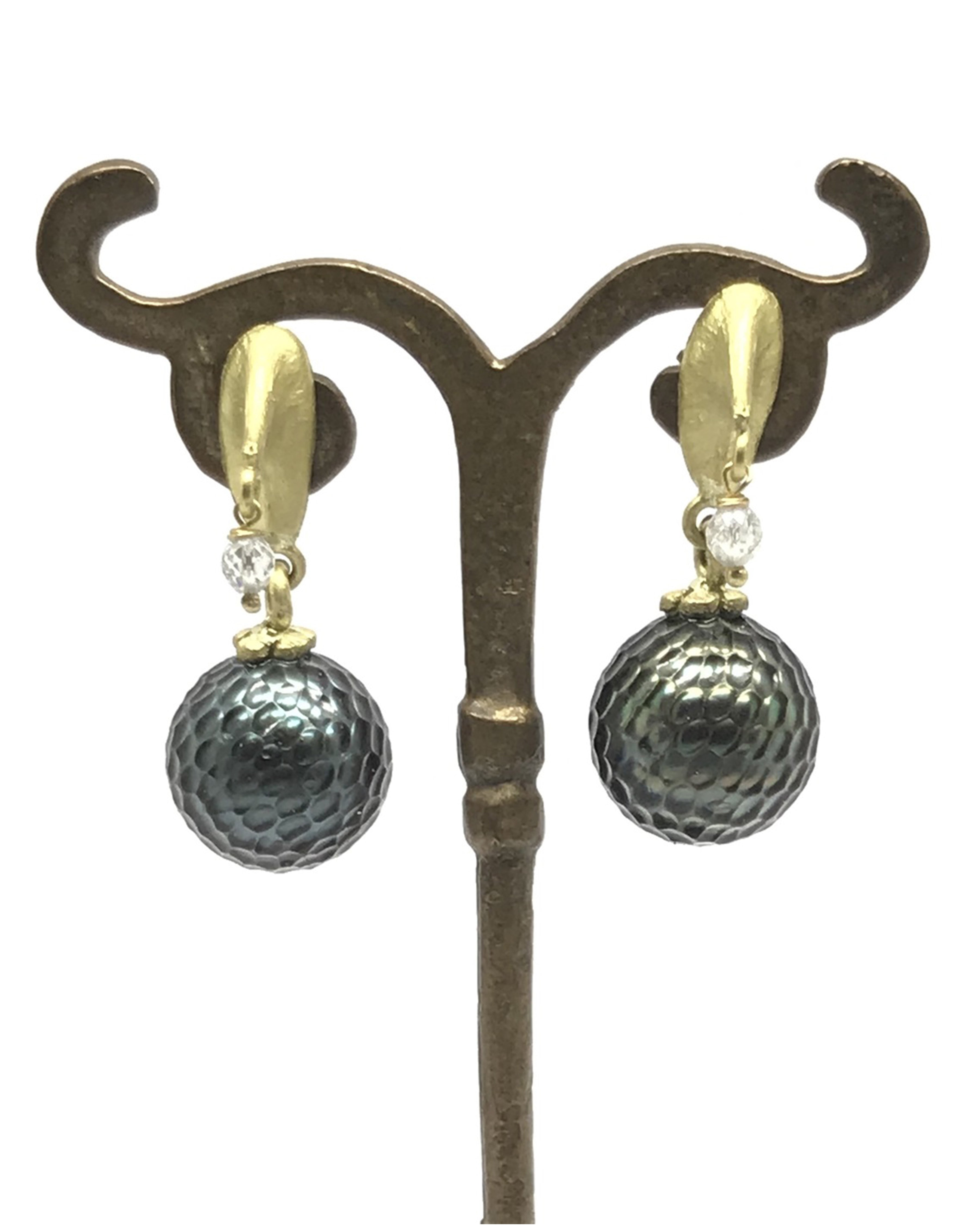 lene vibe, 18k gold earrings with faceted tahiti pearls and diamond beads