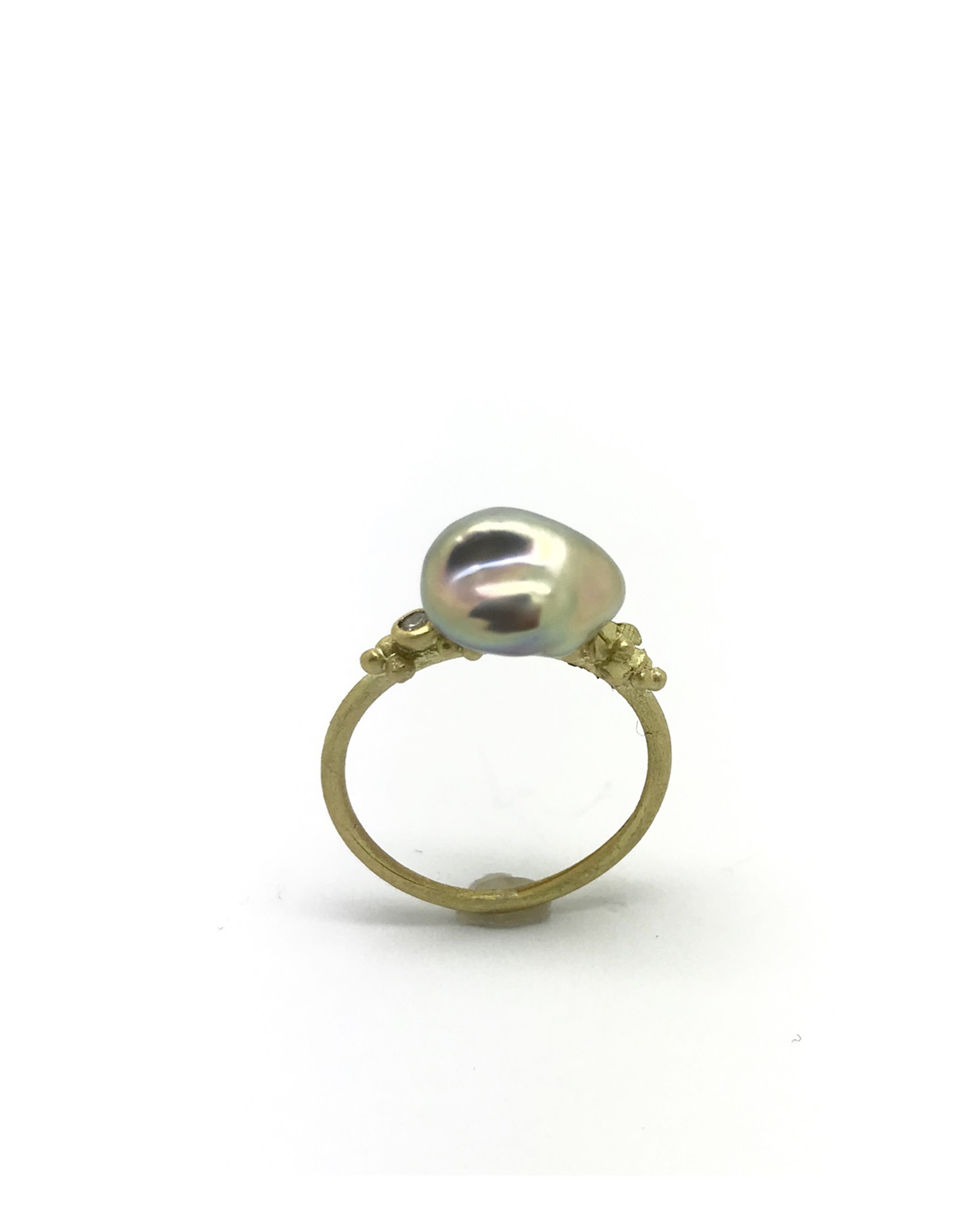 lene vibe, 18k gold ring with freshwater keshi pearl .03 ct diamond