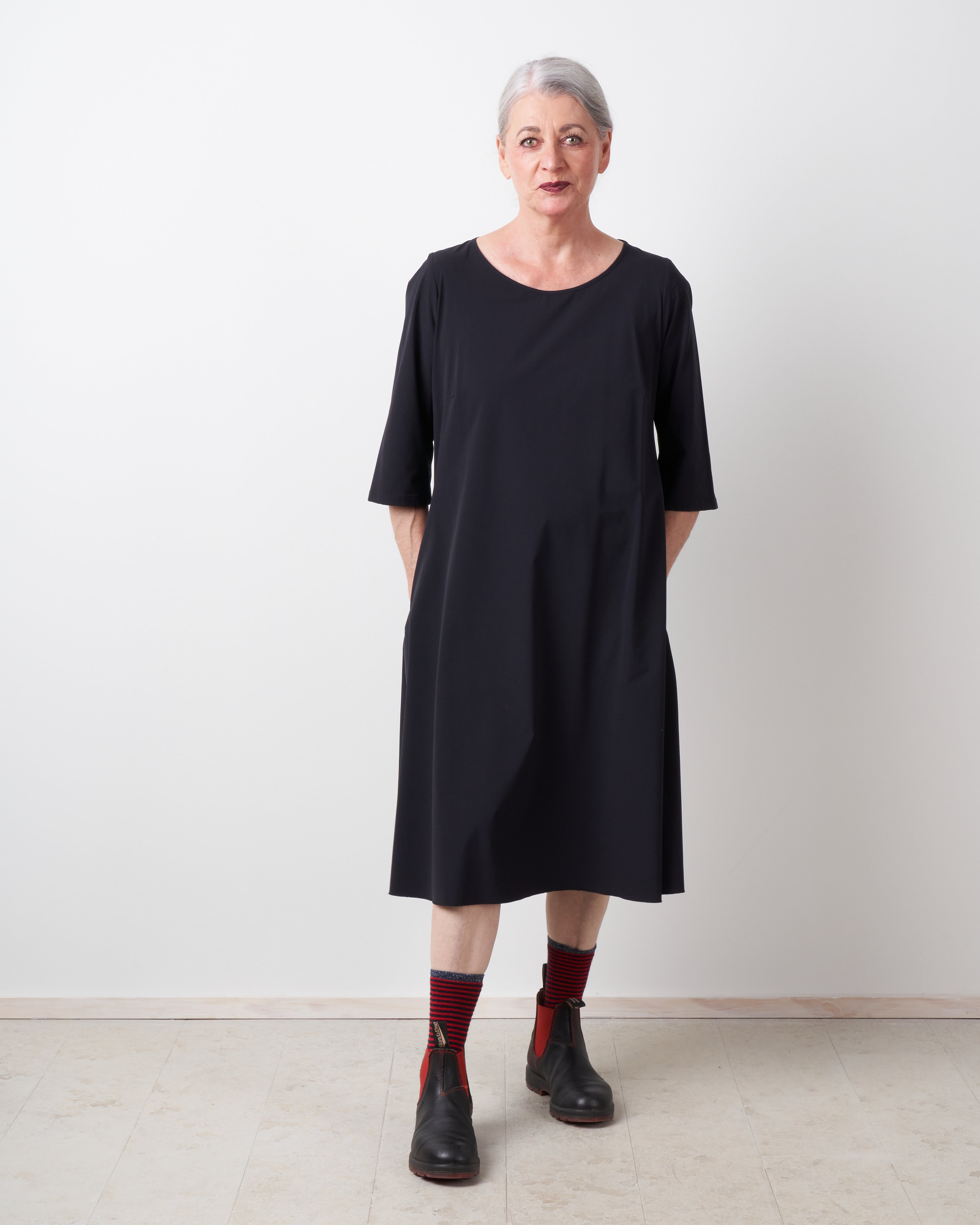 katharina hovman, 3/4 sleeve knit dress - black