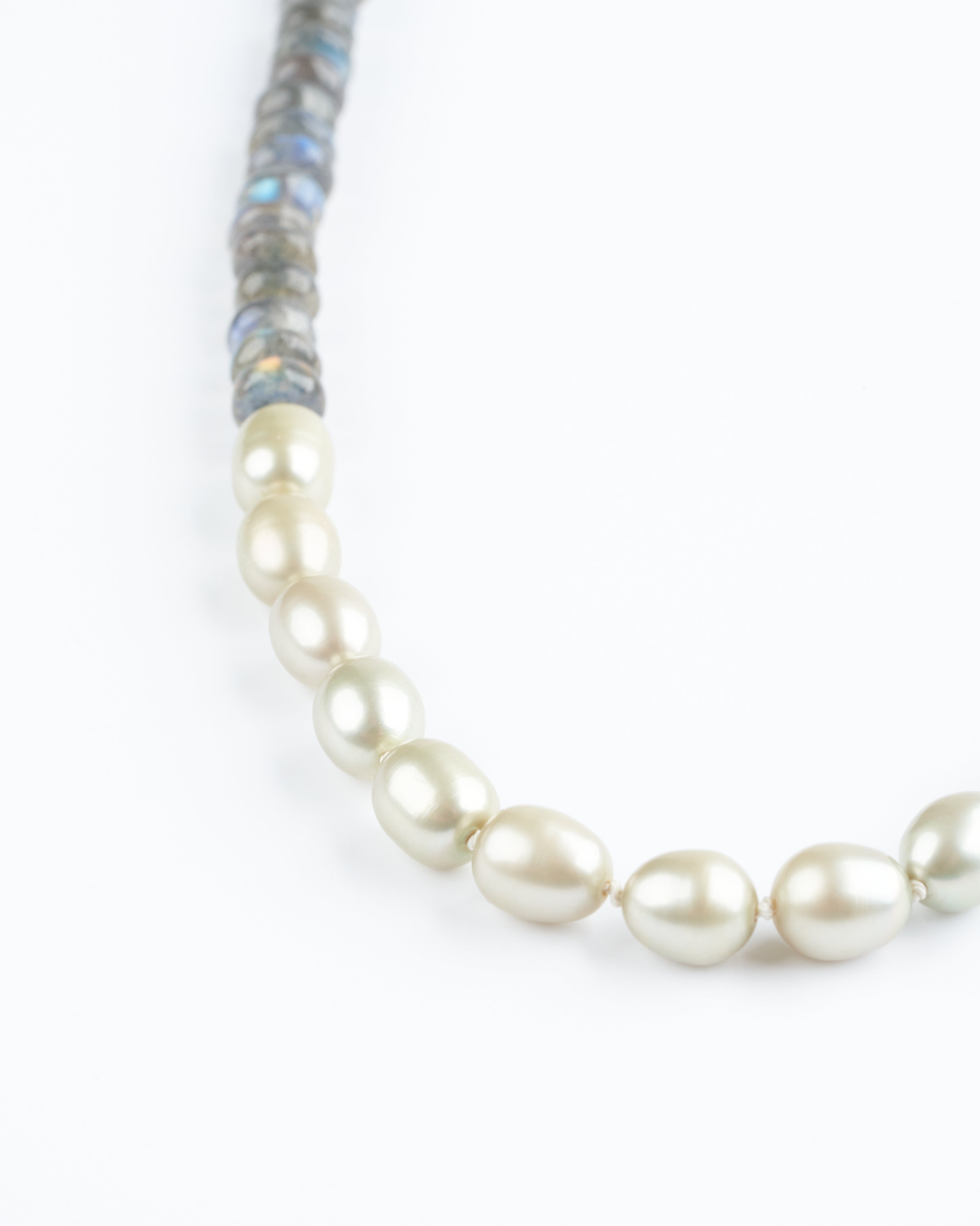 lena skadegard, 37" grey pearls and 18k pearl beads with 18k clasp - pearl