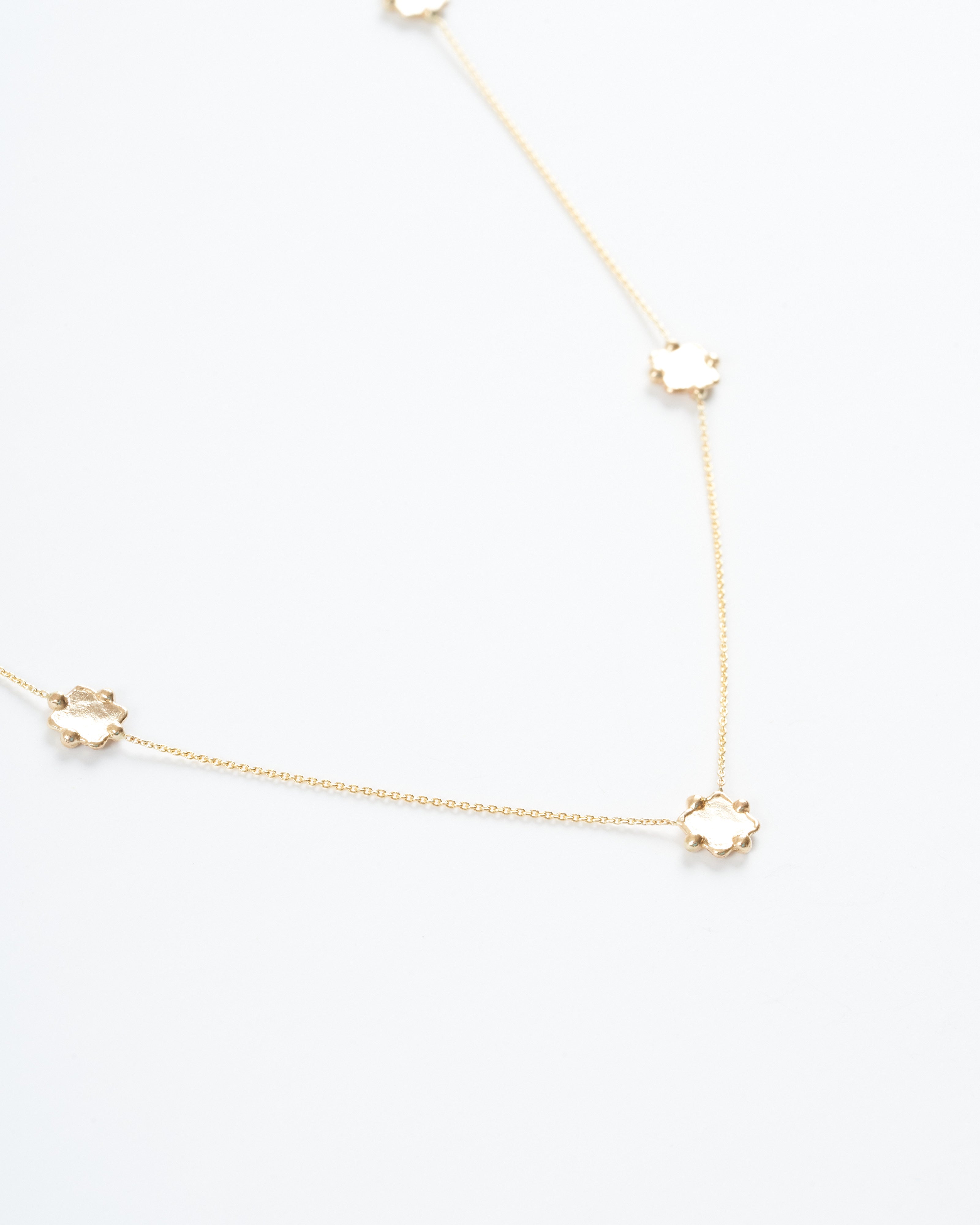 lio and linn, 5 square/dot necklace - gold