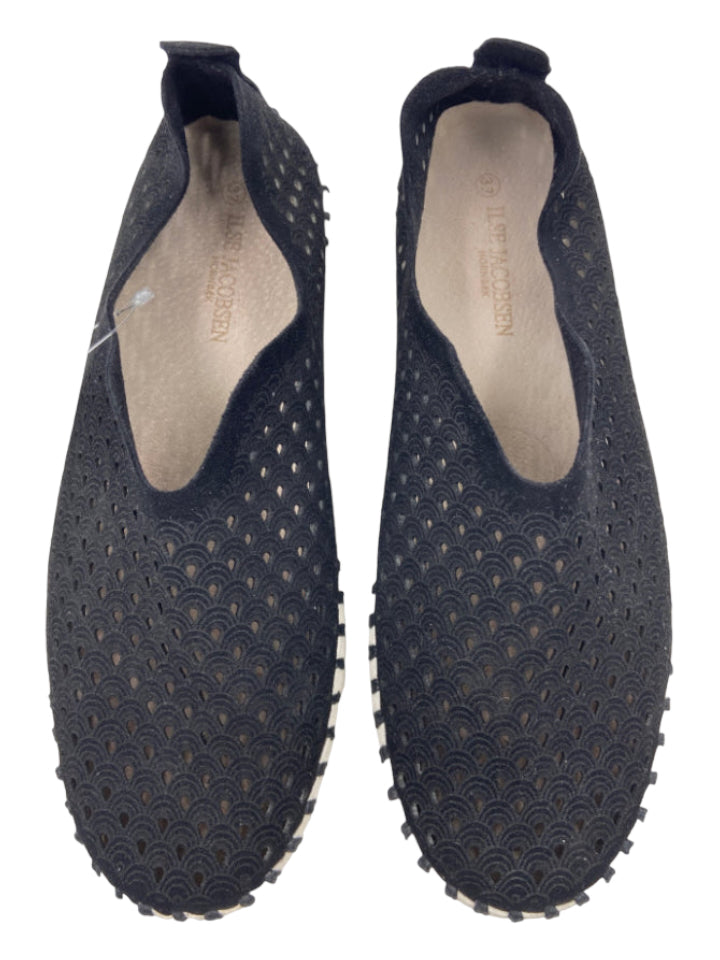 Ilse Jacobsen, Ilse Jacobsen Shoe Size 37 Black Synthetic Perforated Slip On Shoes