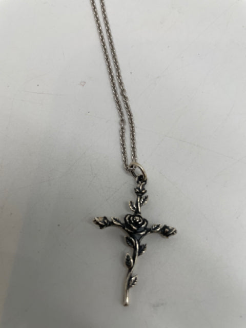 James Avery, James Avery Silver Sterling Silver cross Rose Lobster Clasp Necklace