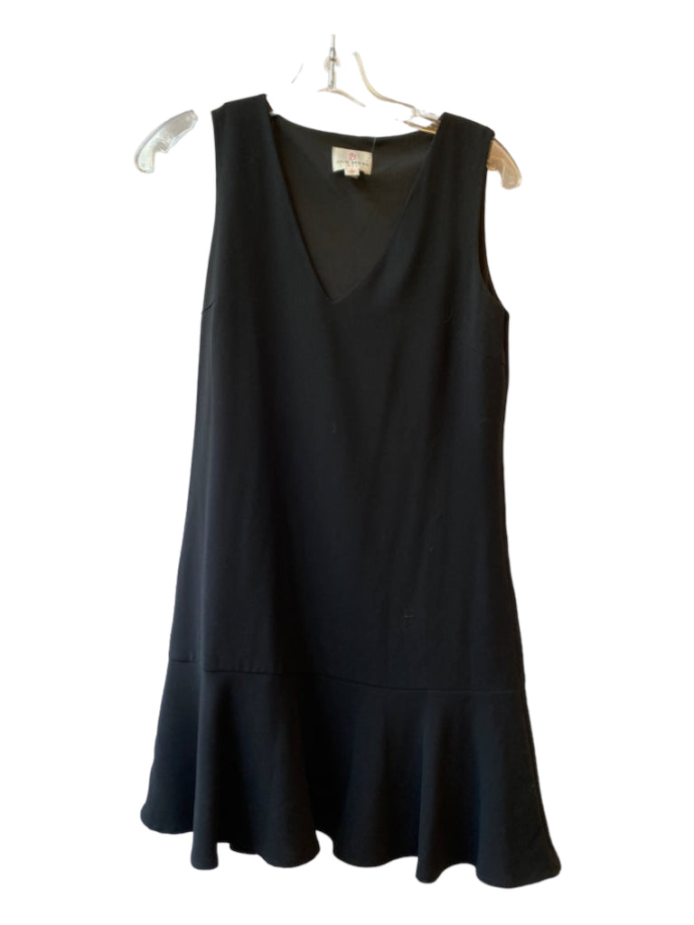 Julie Brown, Julie Brown Size 2 Black V Neck Sleeveless Flounce Hem Shift Dress