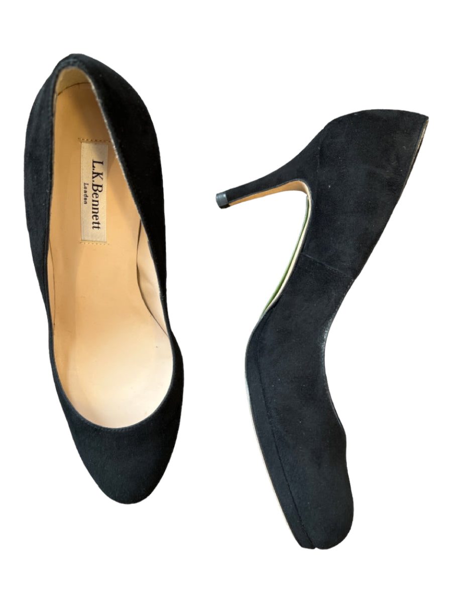 LK Bennett, LK Bennett Shoe Size 39 Black Suede Stiletto Almond Toe Slight Platform Pumps