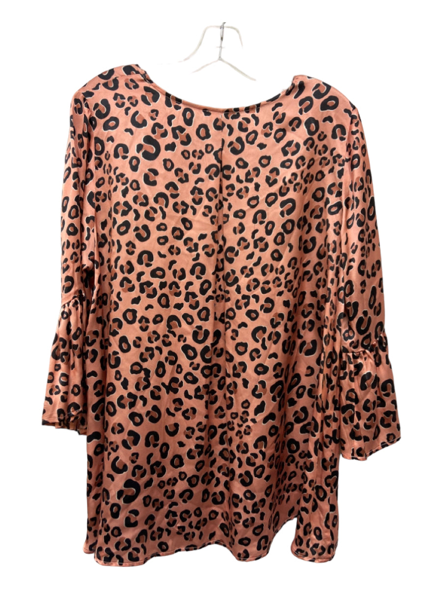 La Roque, La Roque Size Est M Pink & Black Silk Leopard Print High Low Top