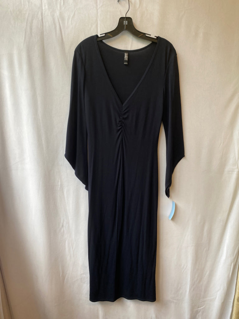 Laundry by Shelli Segal, Laundry by Shelli Segal Size 8 Black Rayon Blend V Neck Midi Dress