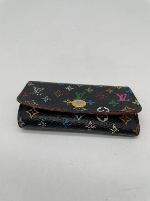 Louis Vuitton, Louis Vuitton Black & Multi Coated Canvas Snap Closure Monogram Keychain