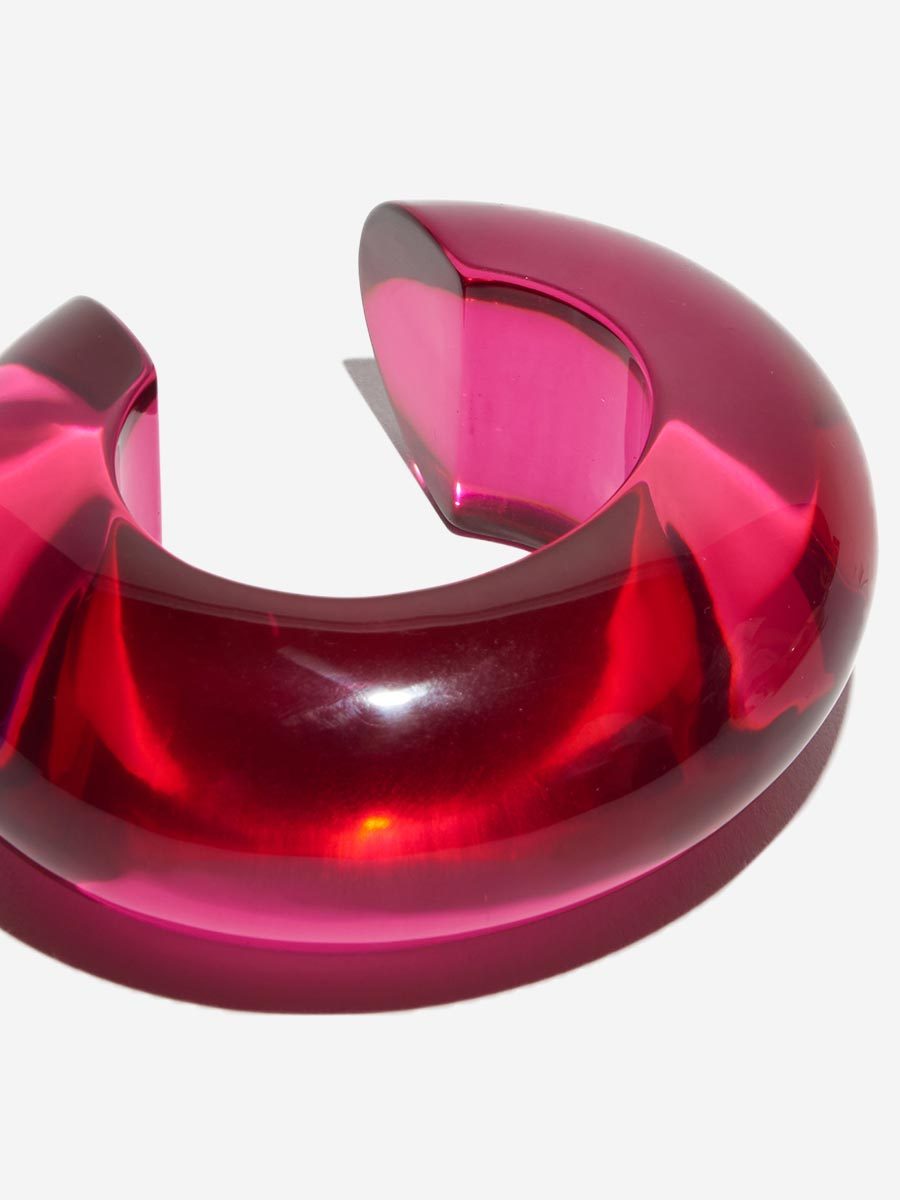 Lizzie Fortunato, arc cuff - magenta