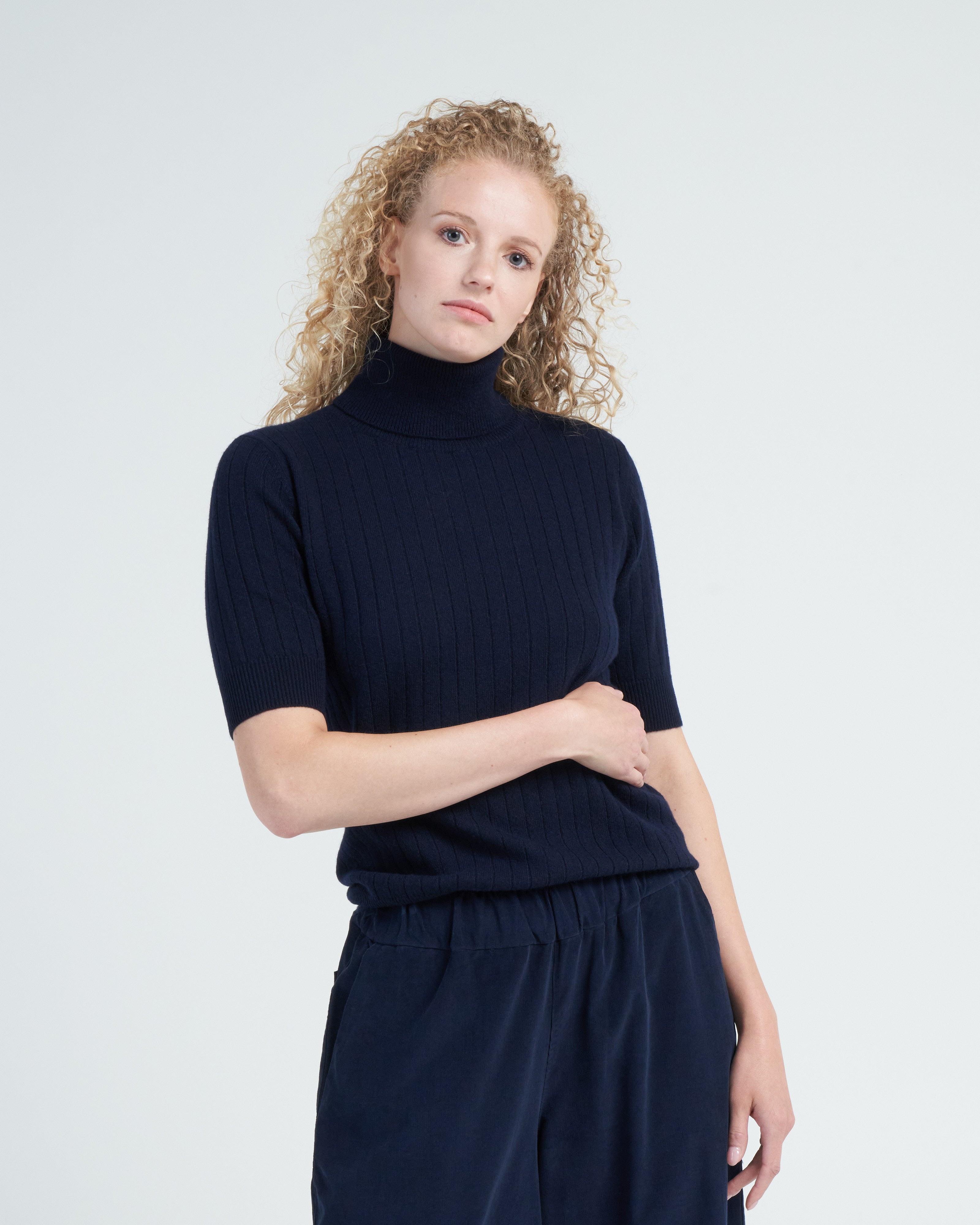 lisa yang, beca sweater - navy