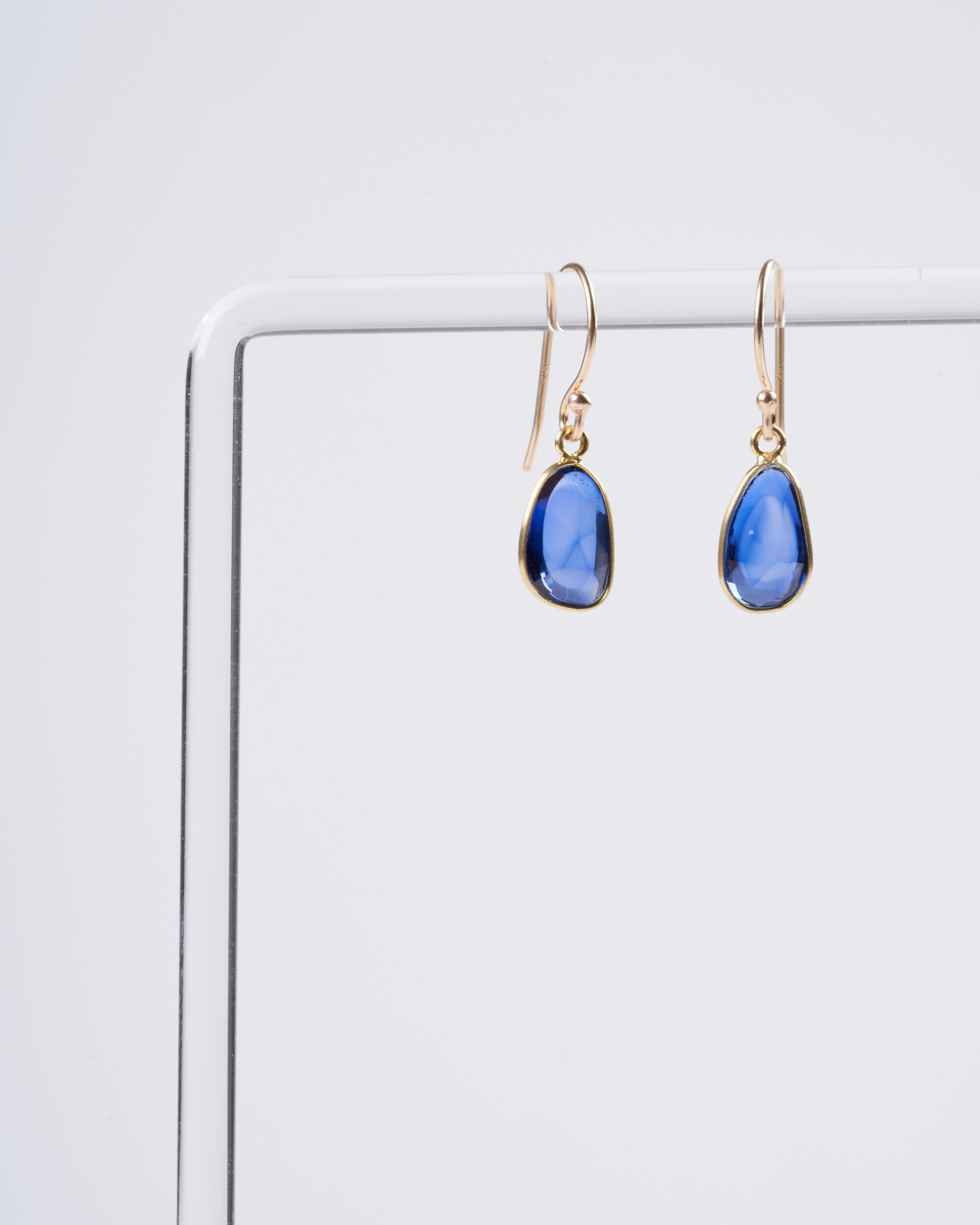 margaret solow, blue sapphire drop earrings