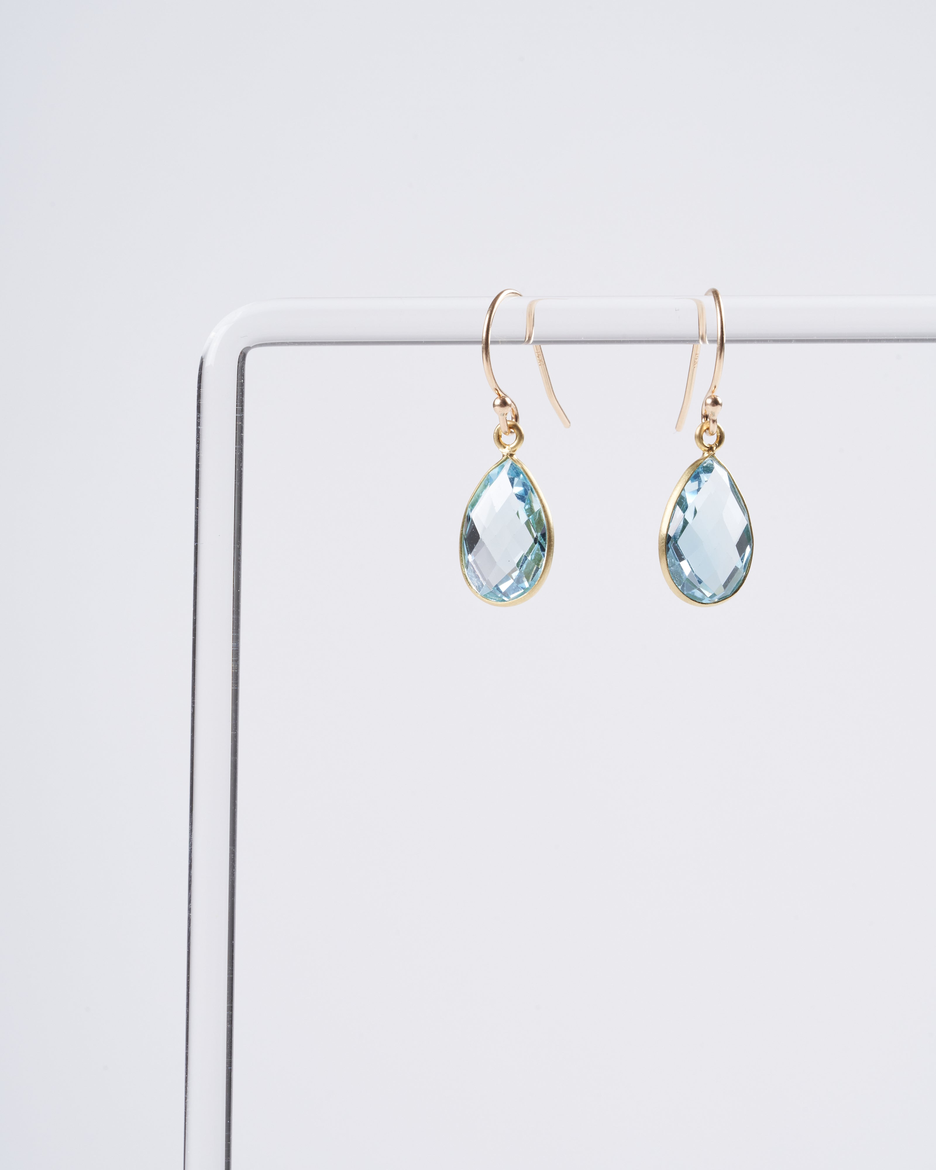 margaret solow, blue topaz drop earrings