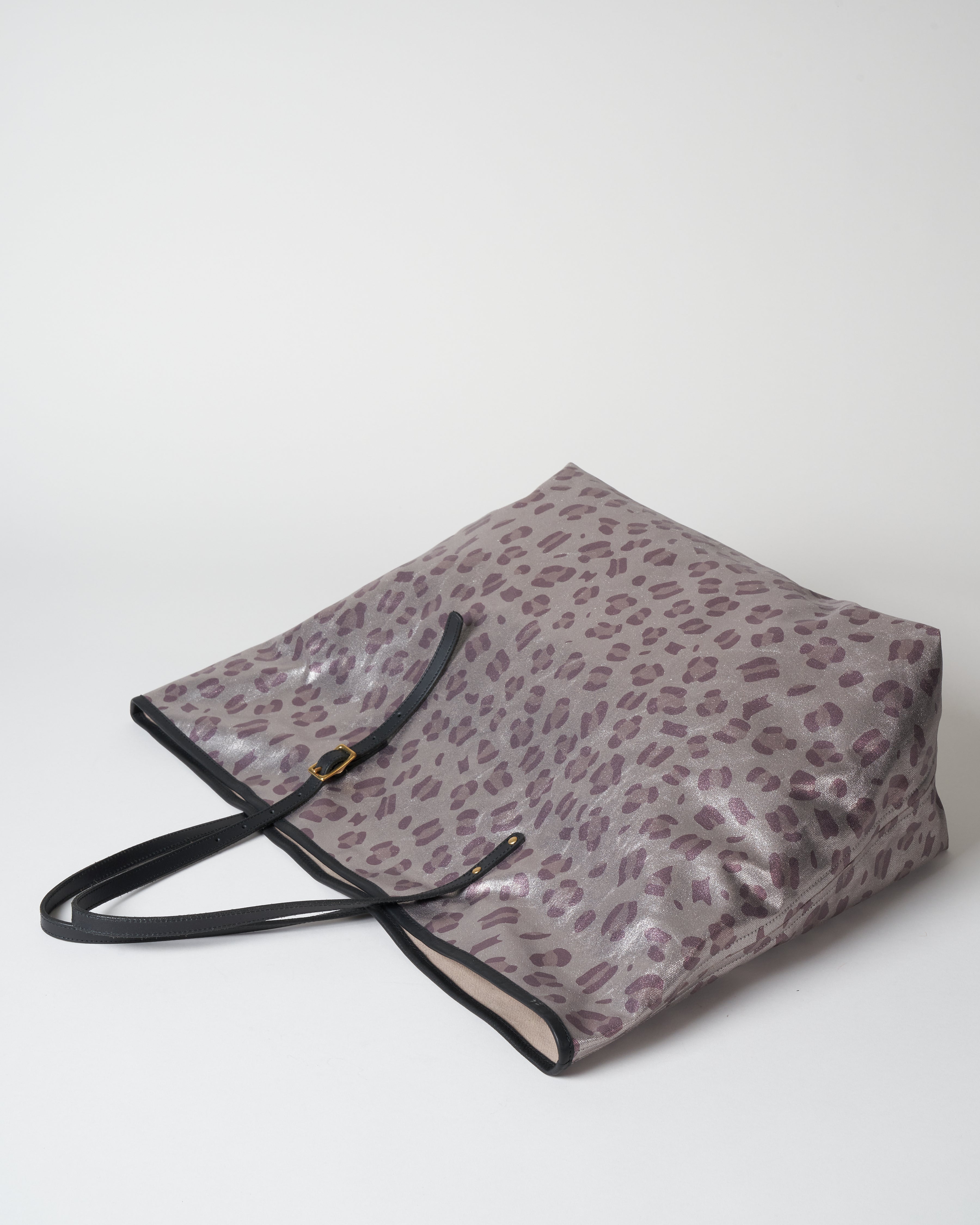 kempton and co, canvas oversized tote - metallic leopard