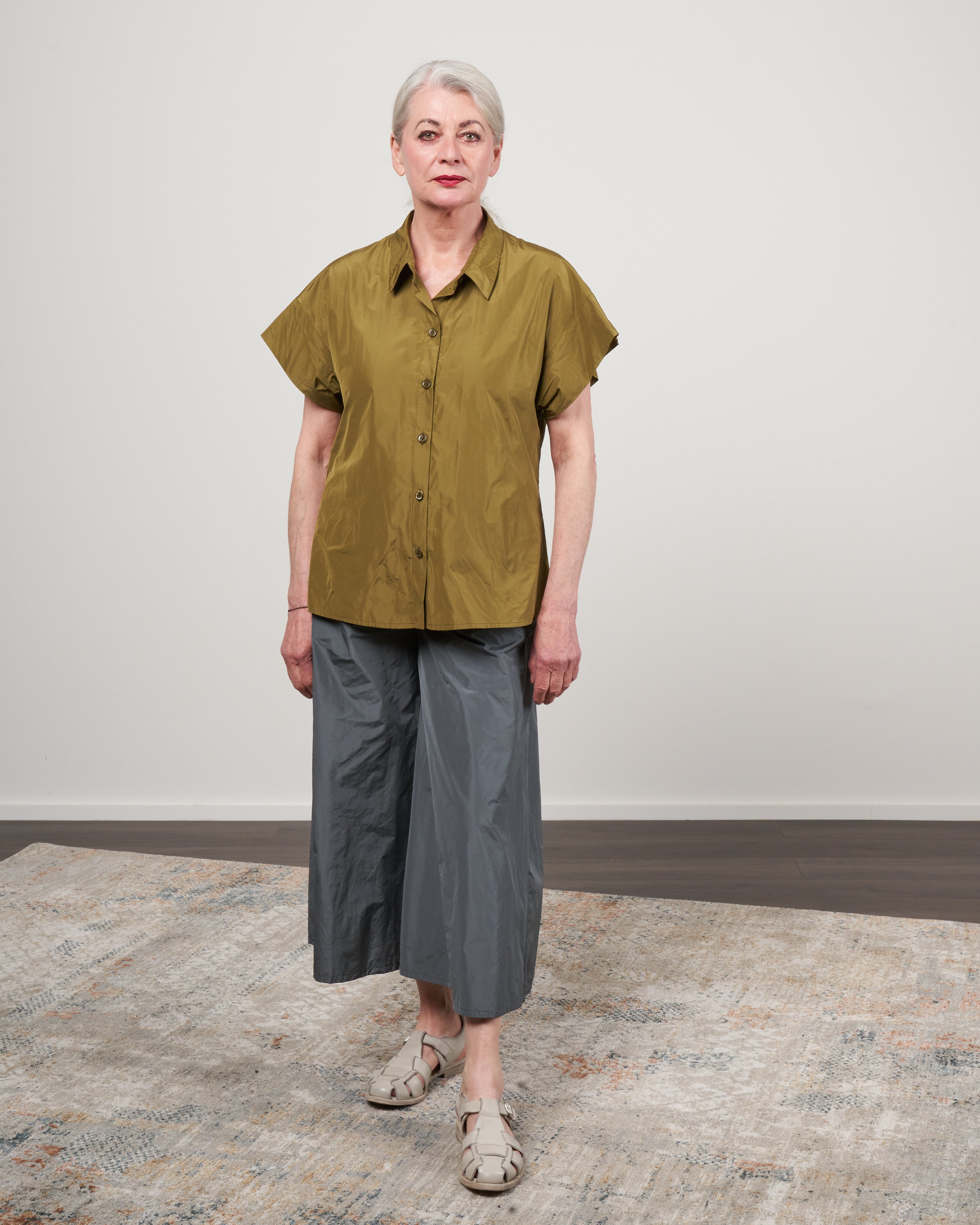 katharina hovman, cap sleeve boxy top - lentil