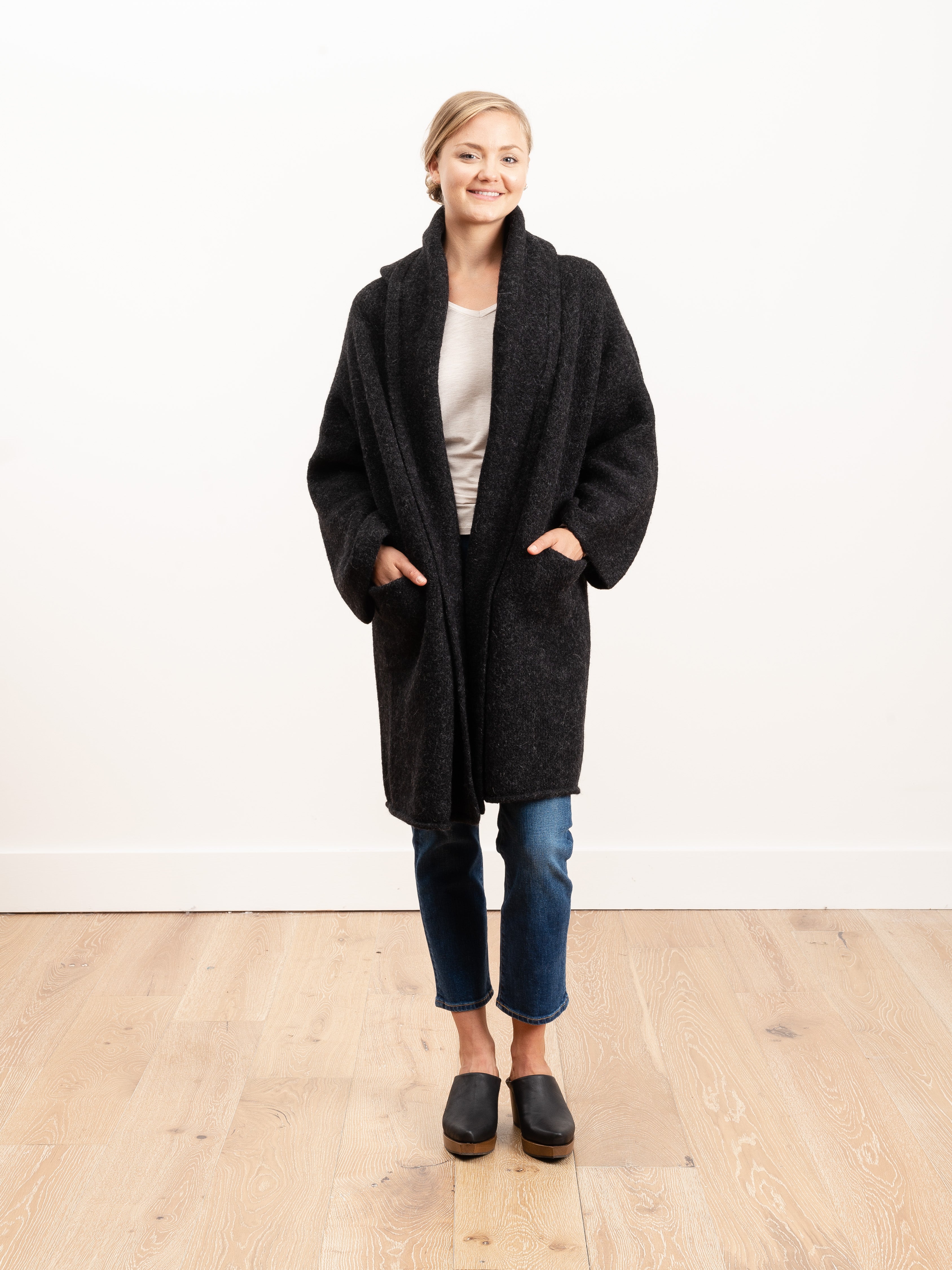 lauren manoogian, capote coat - black melange