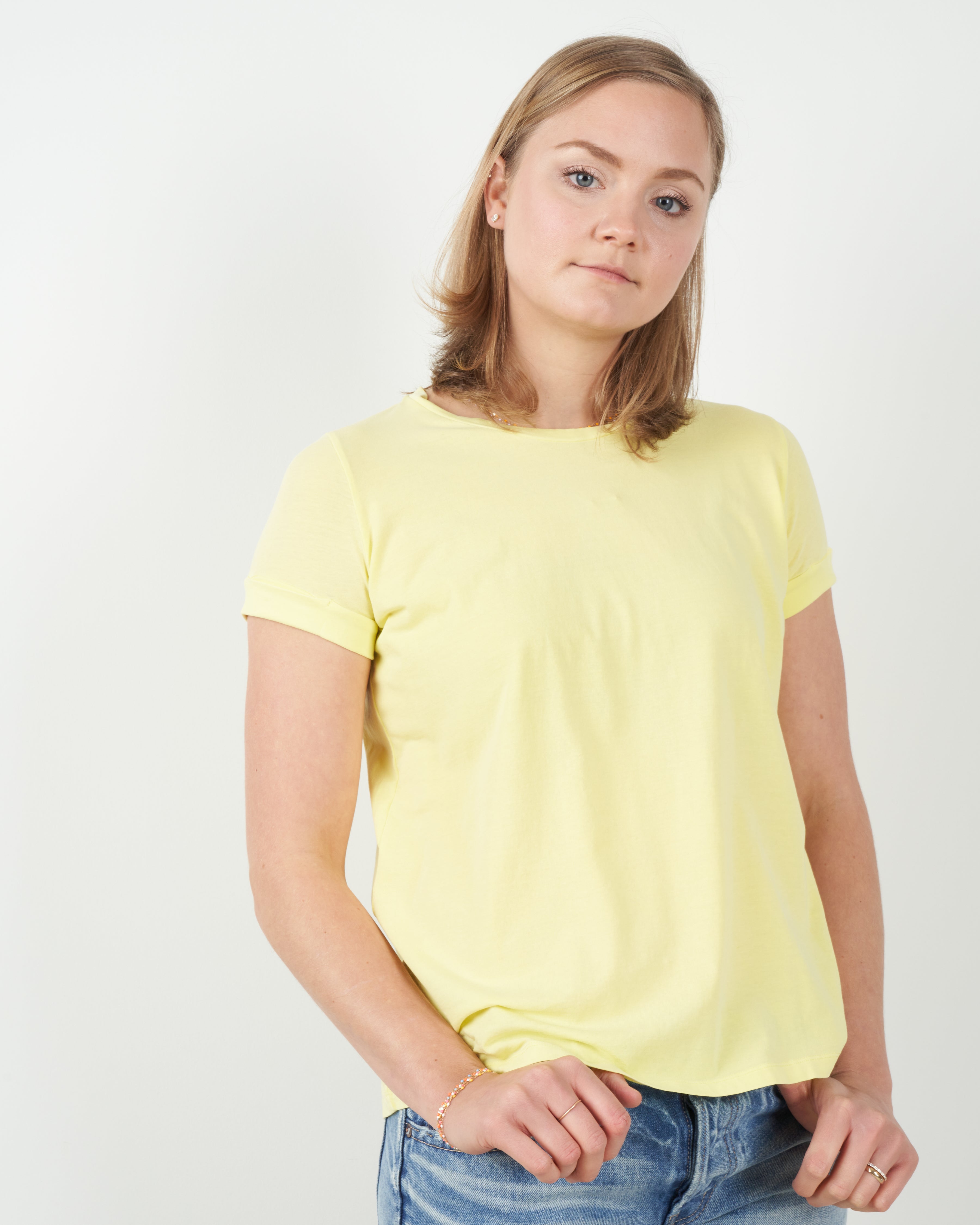 majestic, cotton/elastane short-sleeve crew - mimosa