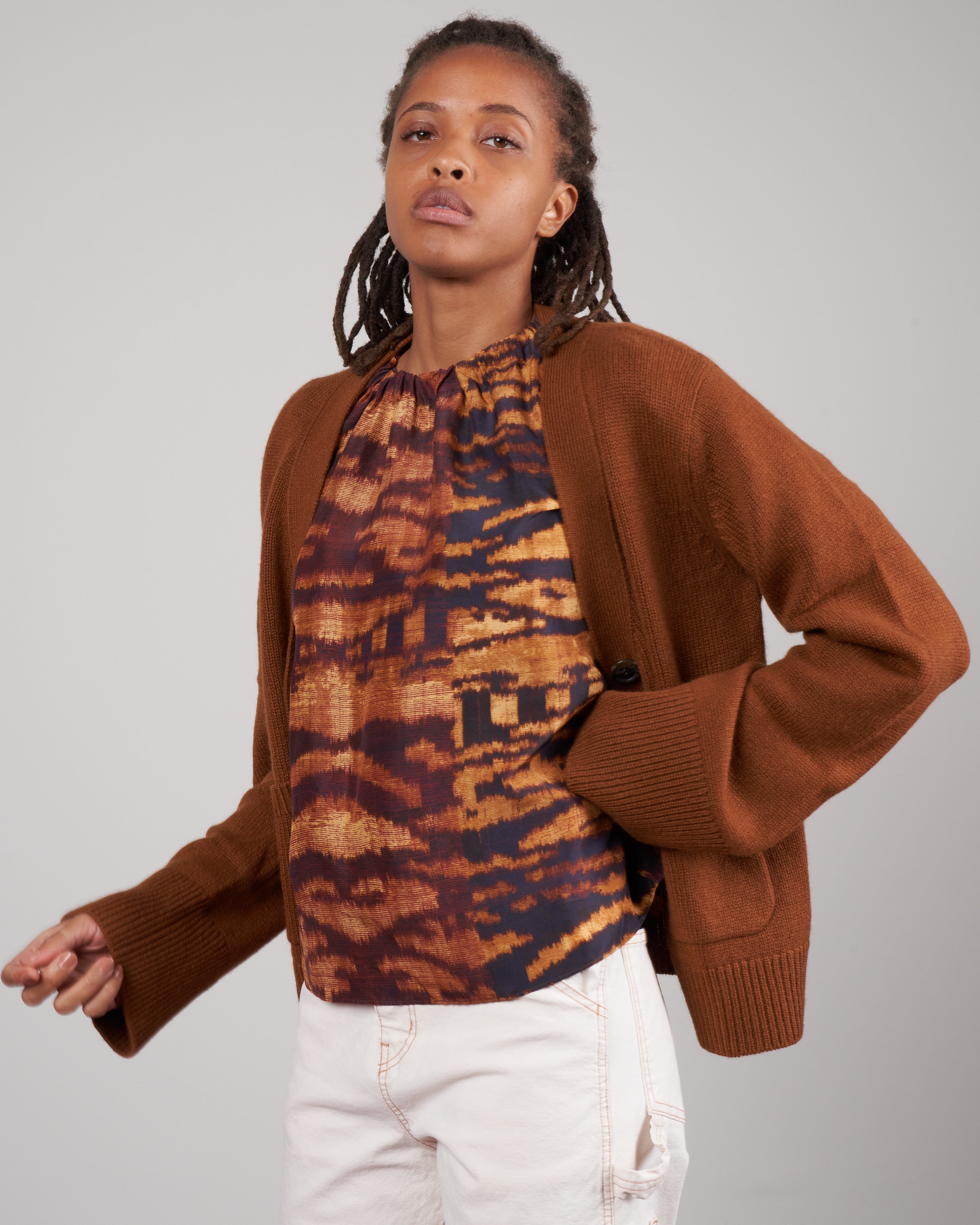 lisa yang, danni cardigan - cinnamon