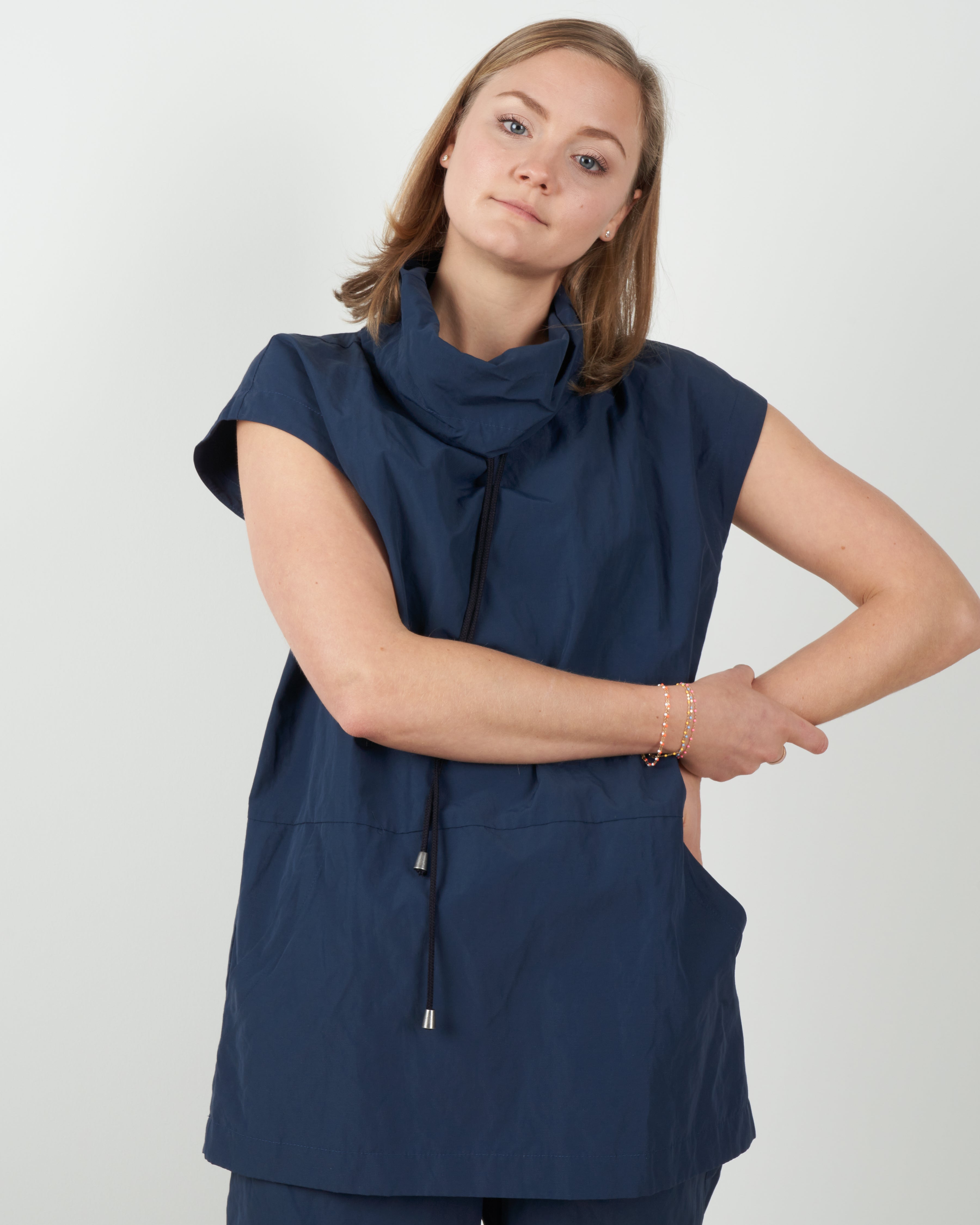 Kal Rieman, drawstring pullover top - navy