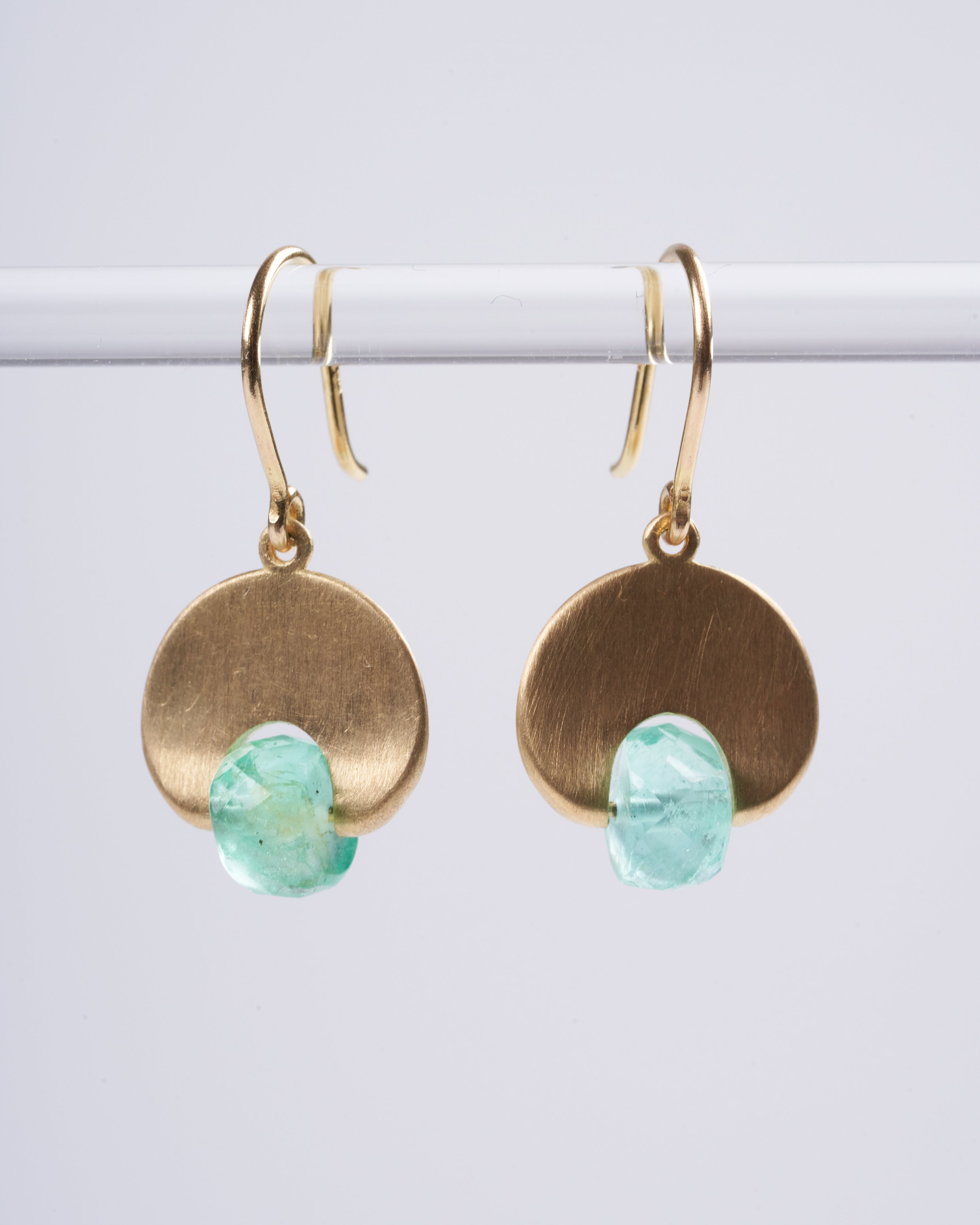 mallary marks, emerald lily pad earrings - green and gold