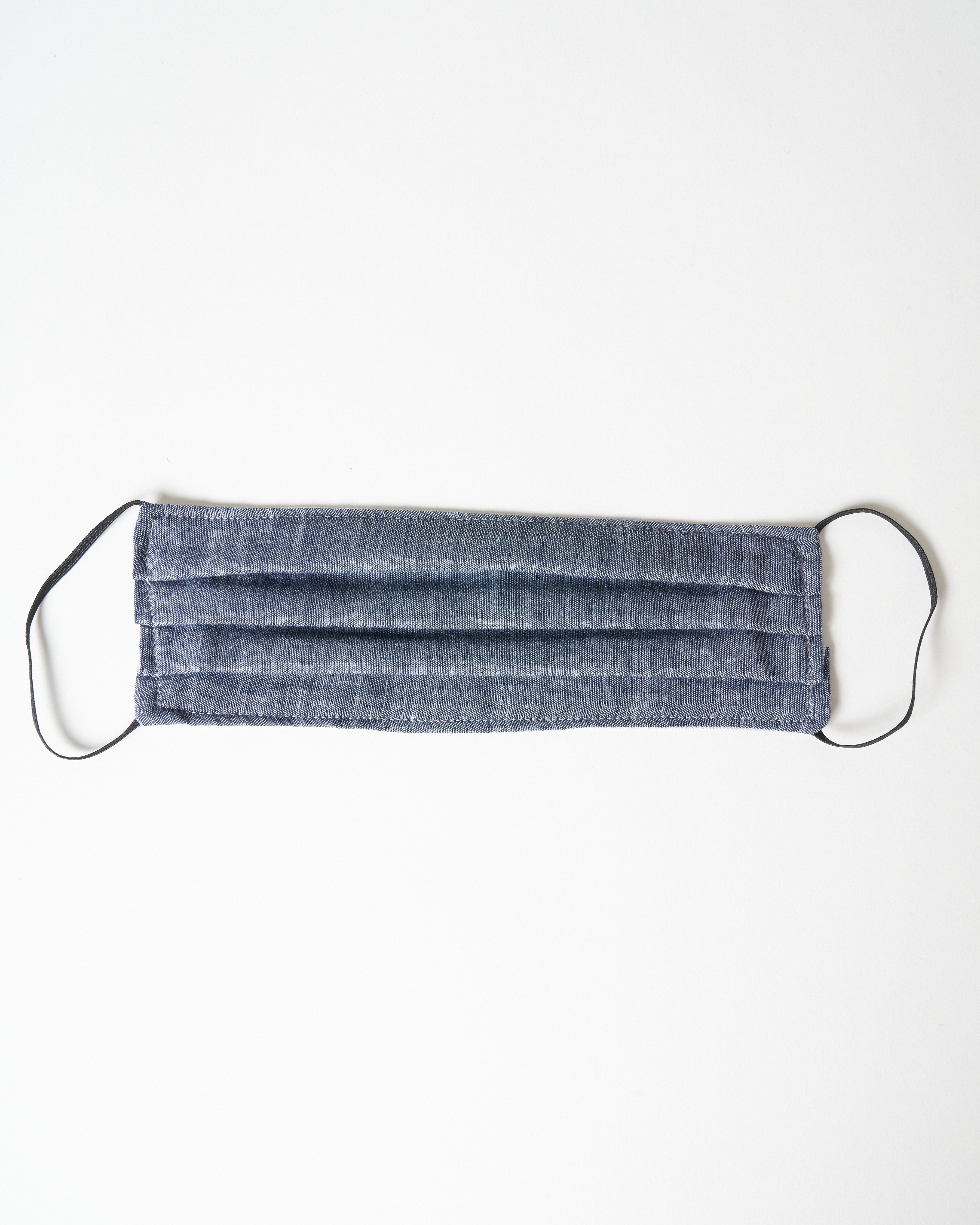 jennifer hoertz, face mask - grey/blue chambray