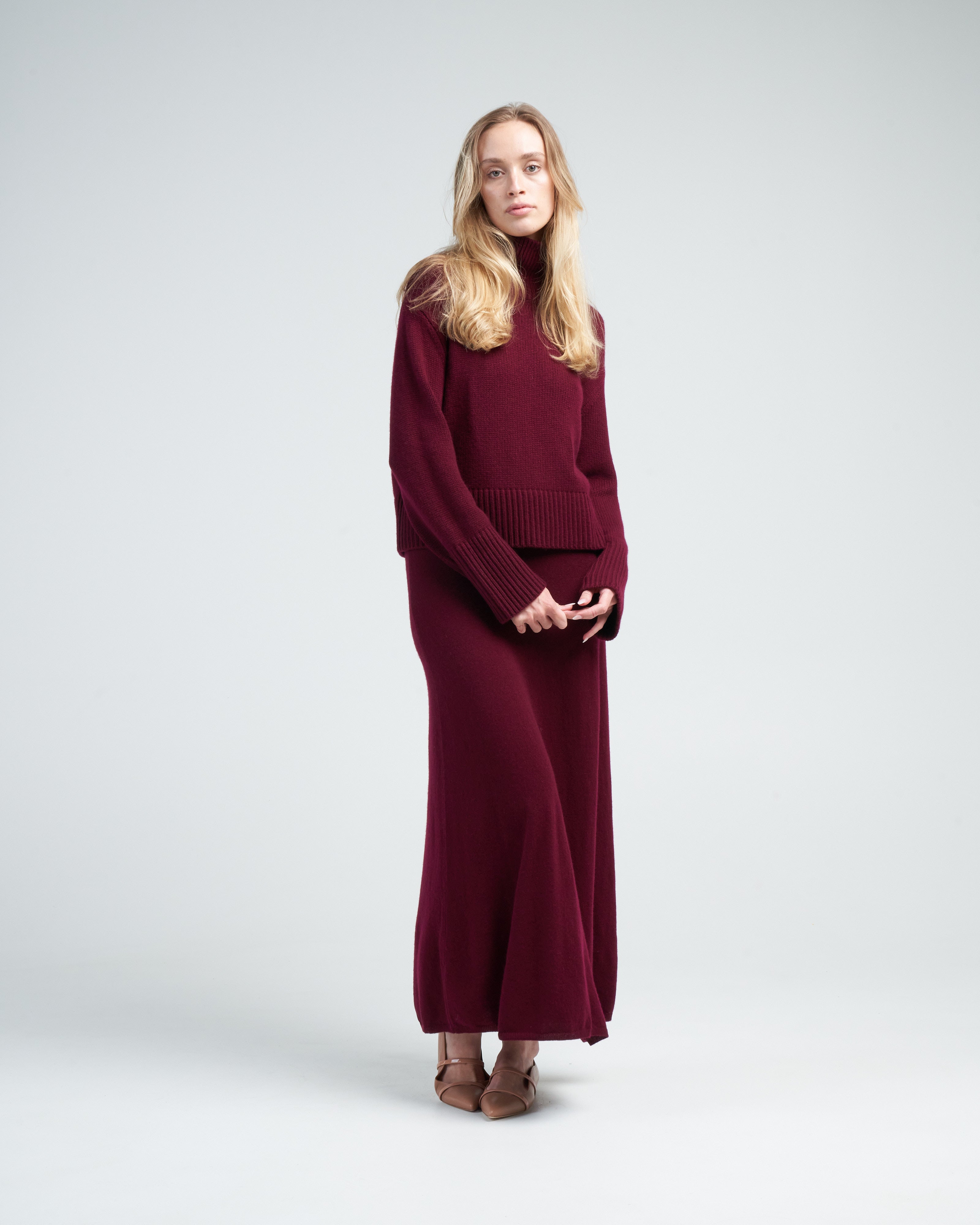 lisa yang, fleur sweater - cherry