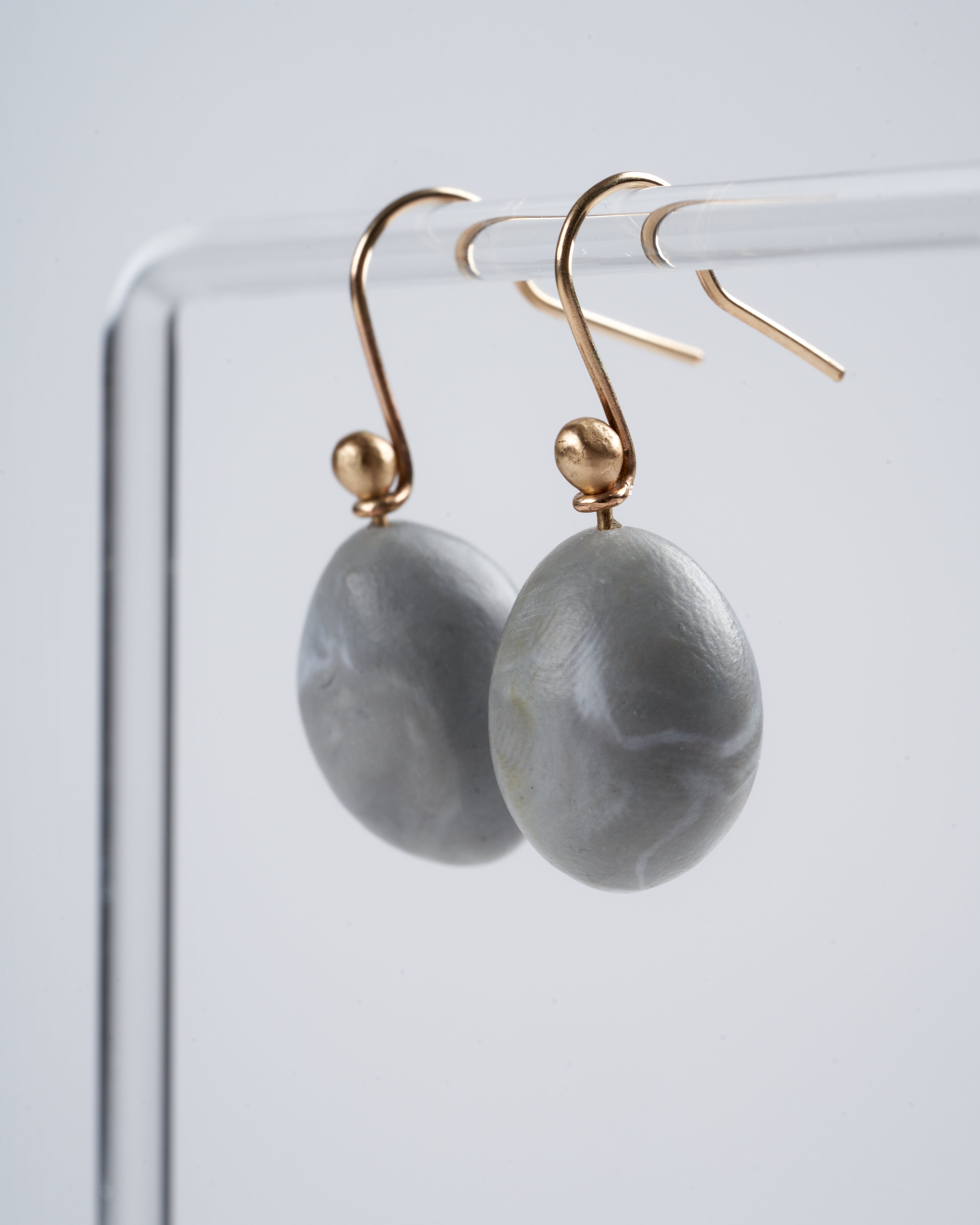 julie cohn designs, grigio grey clay egg earring - grey