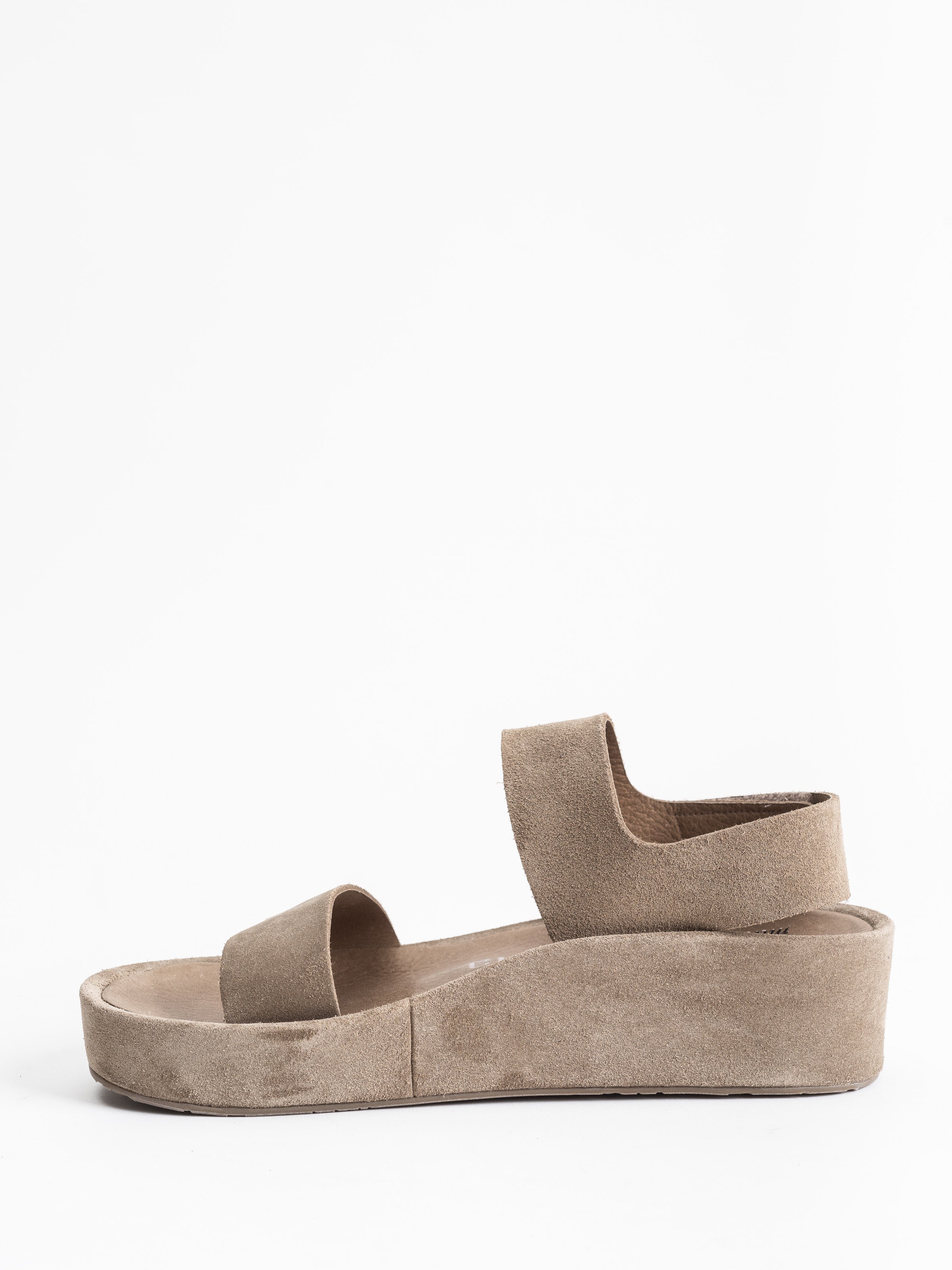 pedro garcia, lacey platform wedge