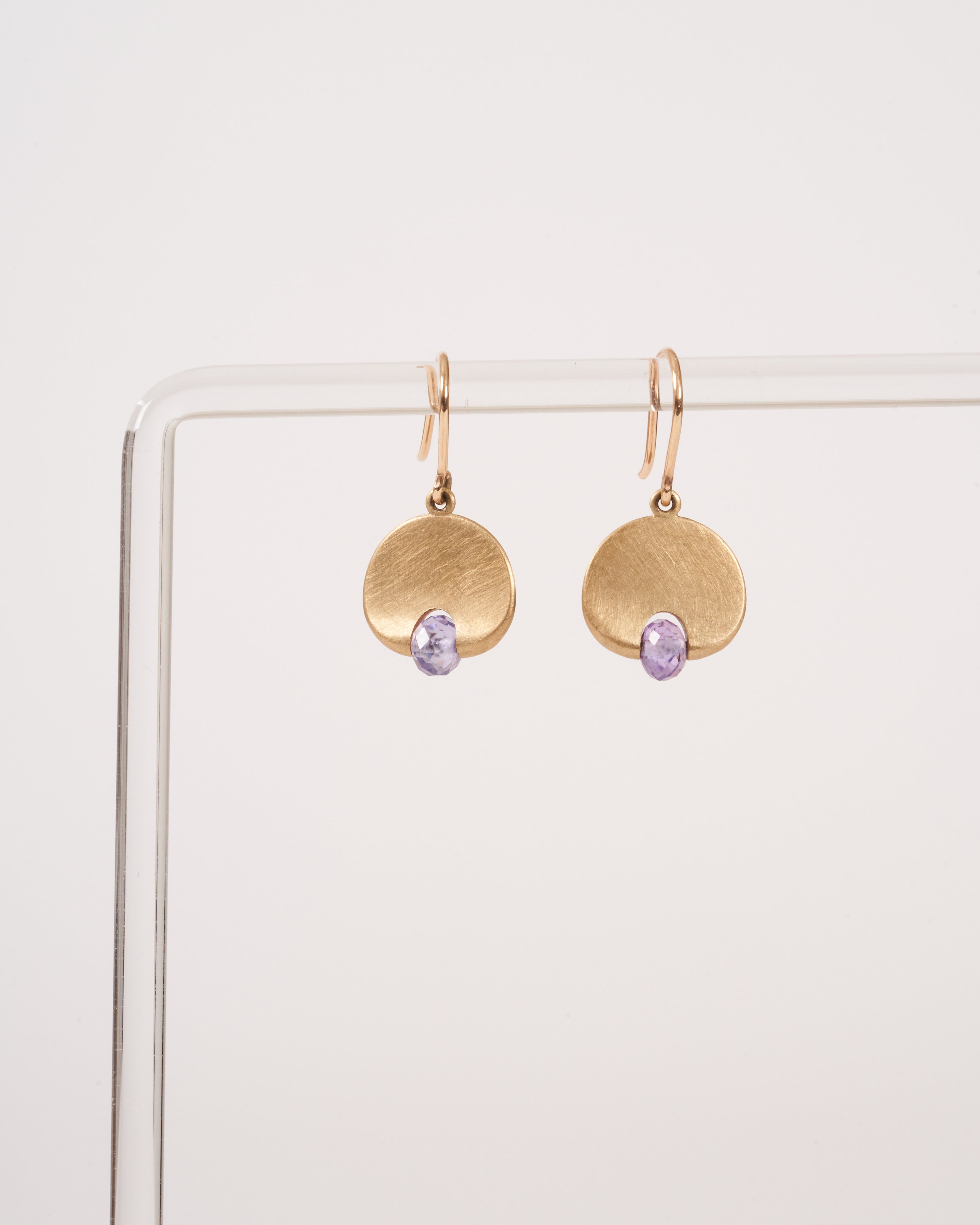 mallary marks, lily pad earring small with lavender sapphire - purple