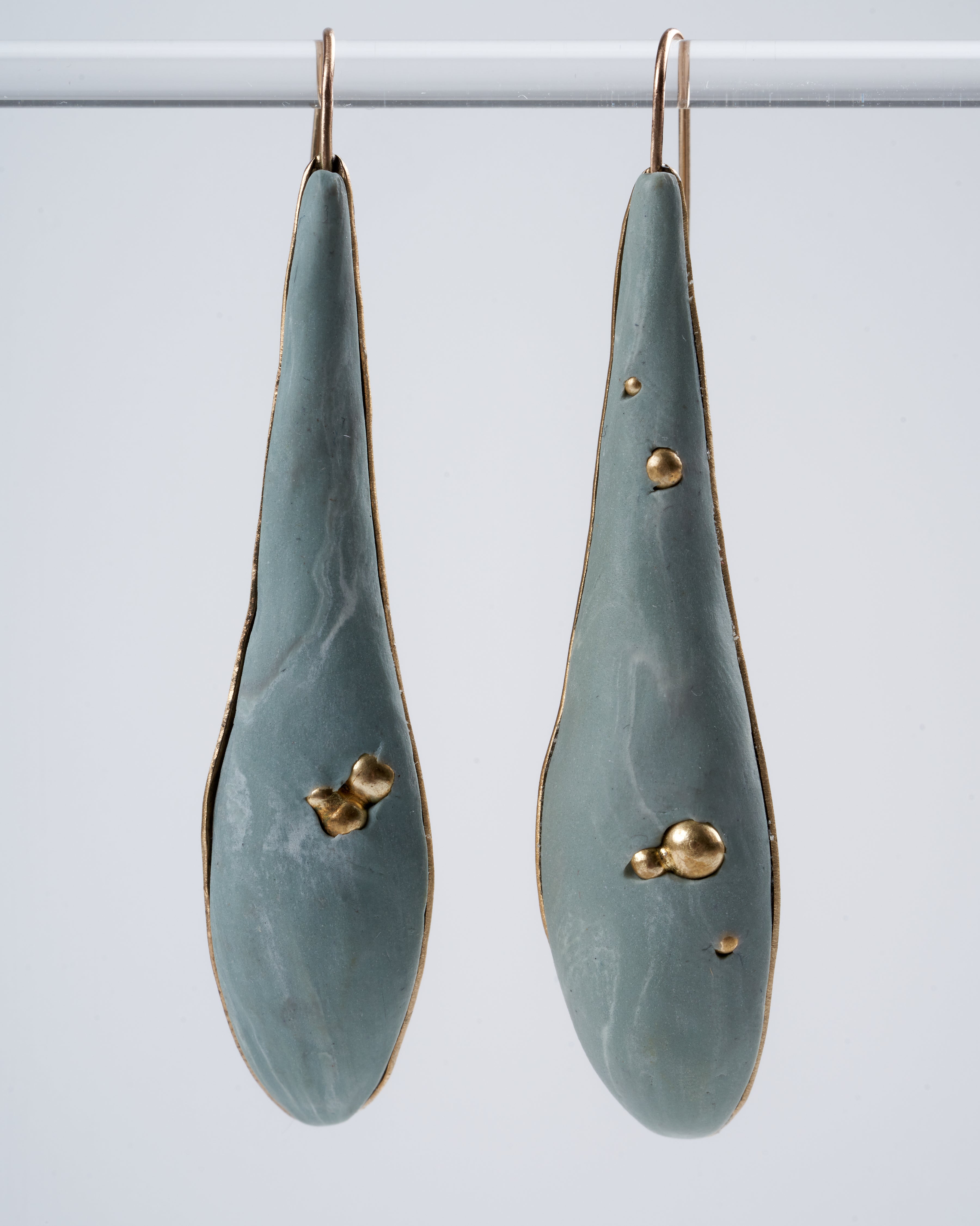 julie cohn designs, olive leaf clay earring - light blue