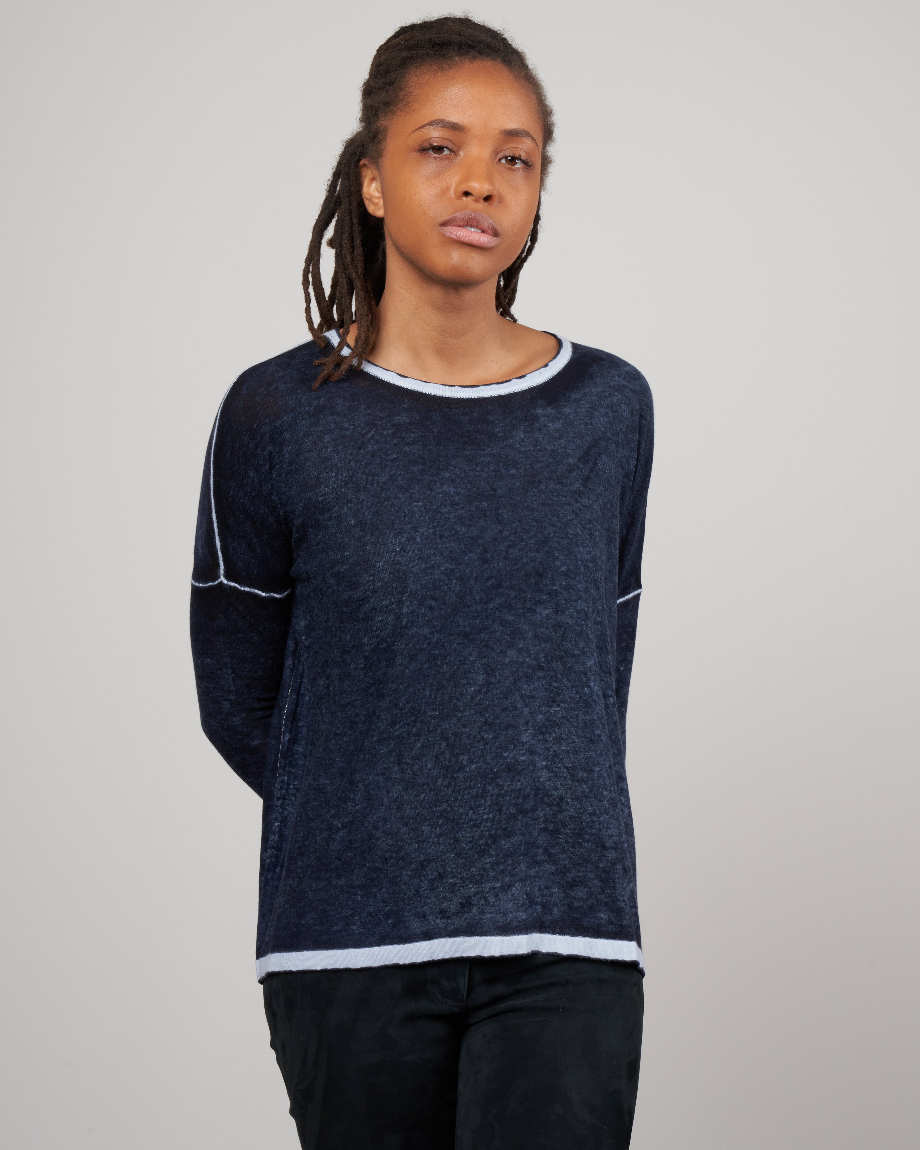 Kokun, overdyed boxy sweater - denim