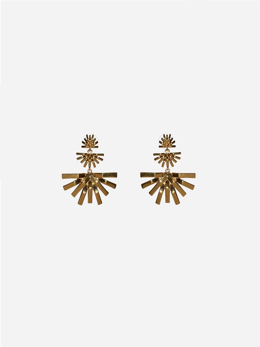 Lele Sadoughi, palm grass earrings