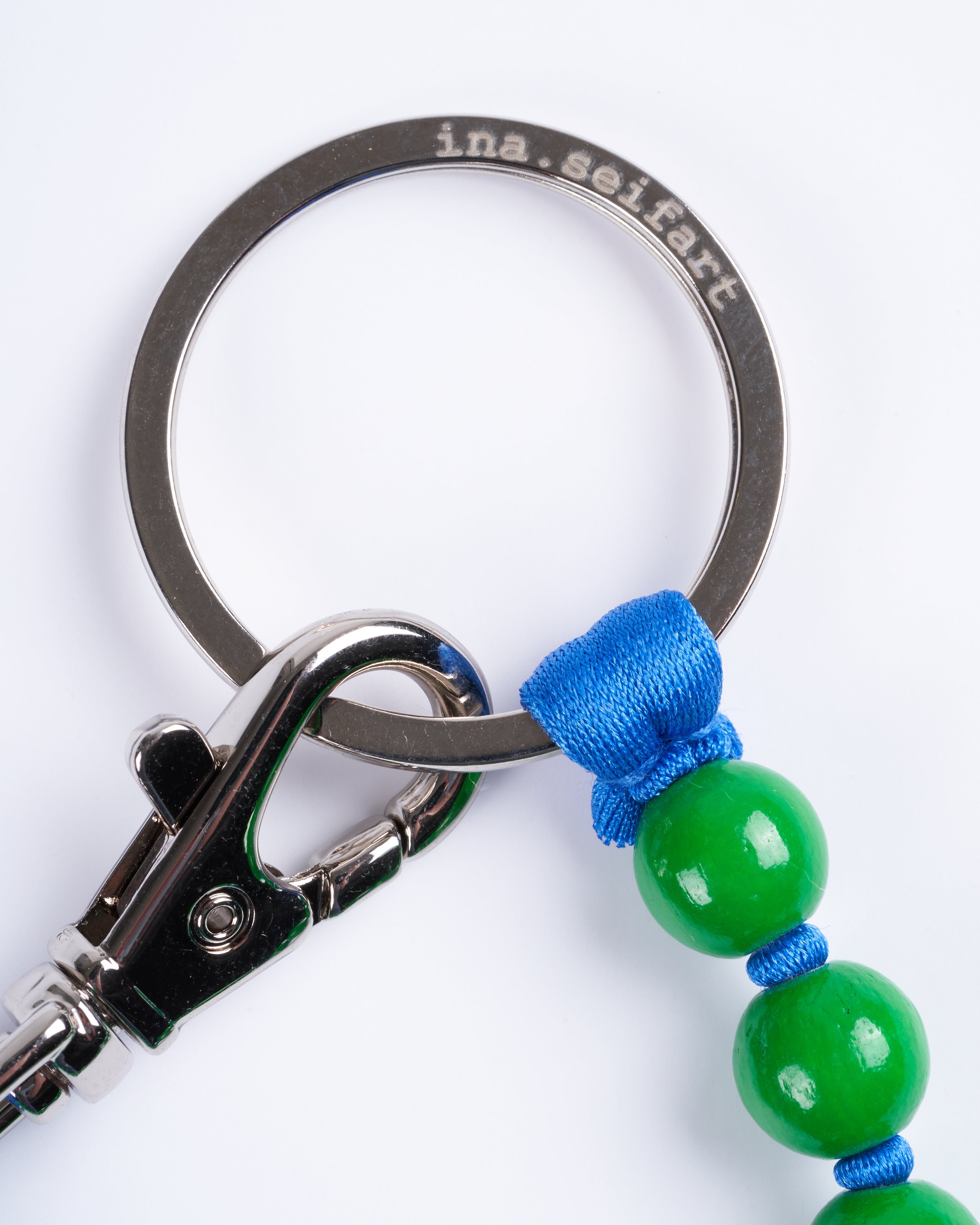 ina seifart, perlen short keyholder - green-blue