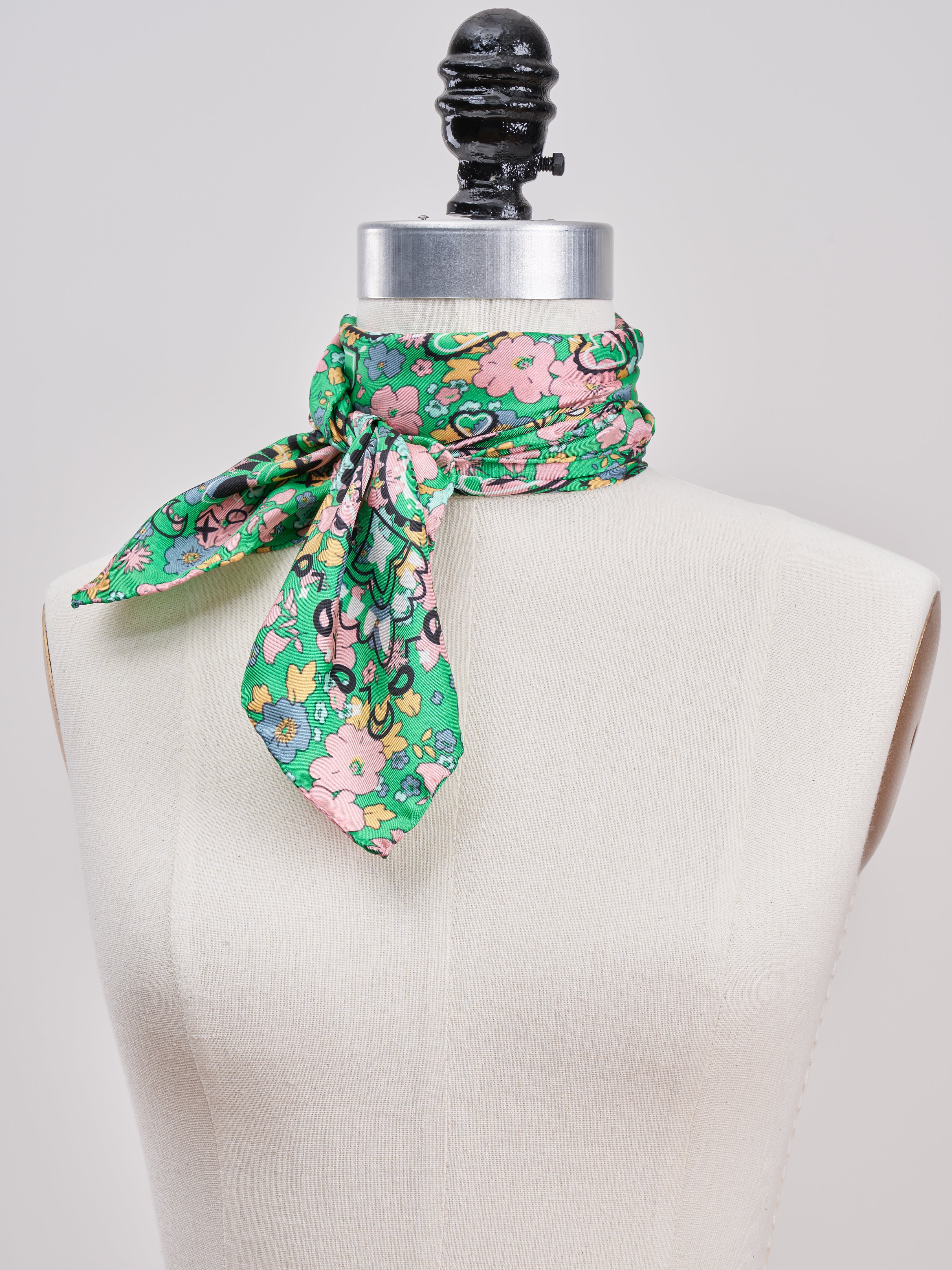 jane carr, pixie petit foulard scarf - pea