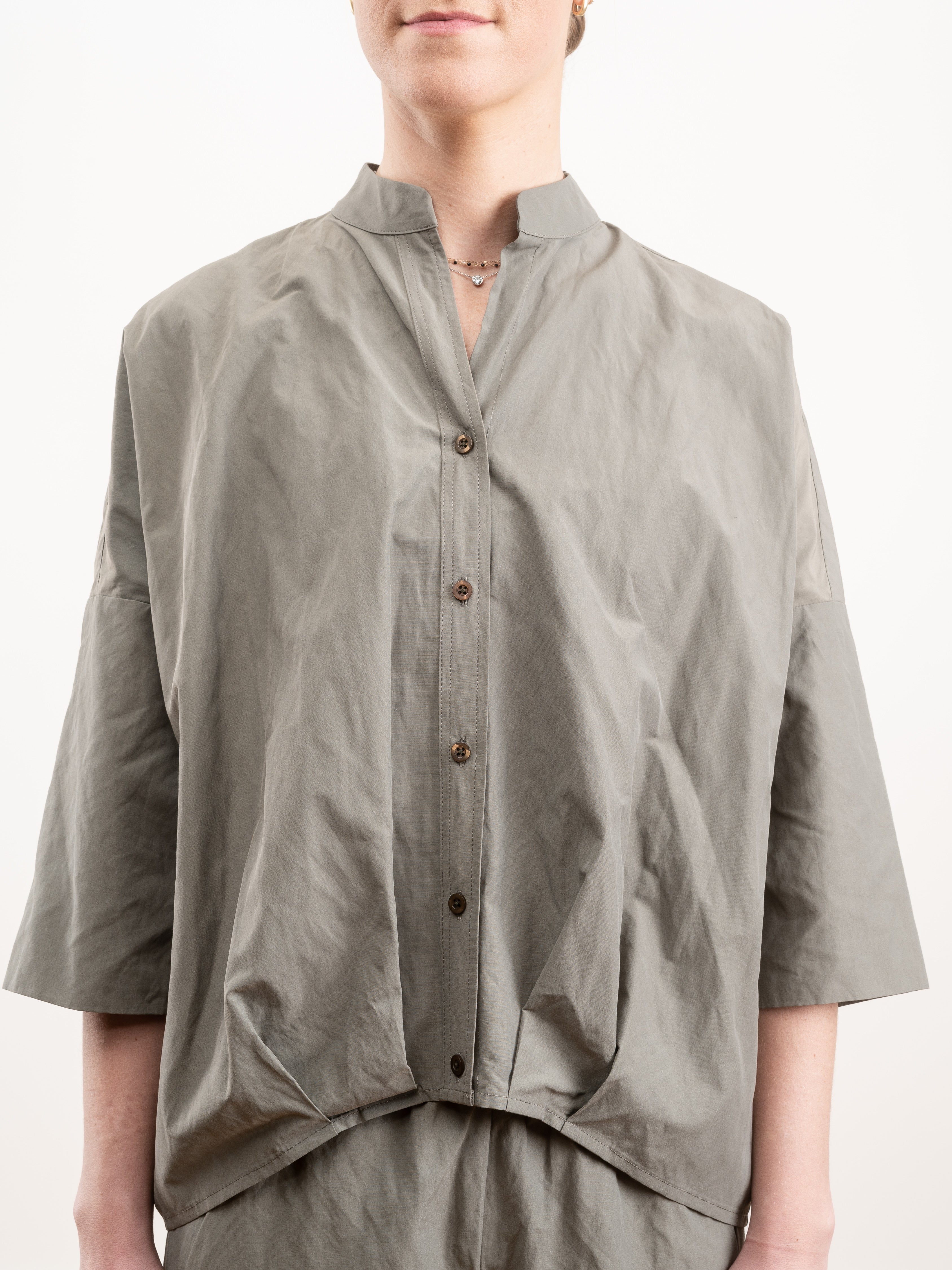 Kal Rieman, pleat hem kimono top - olive